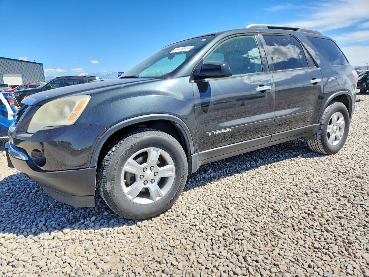2007 GMC Acadia SLE, VIN 1GKER13757J110724 — Бок