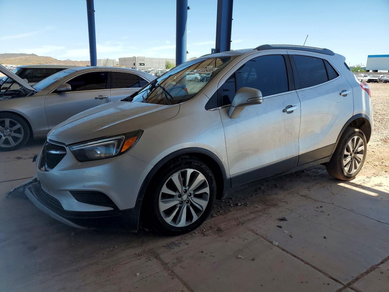2018 Buick Encore Preferred, VIN KL4CJASB8JB513334 — Front end