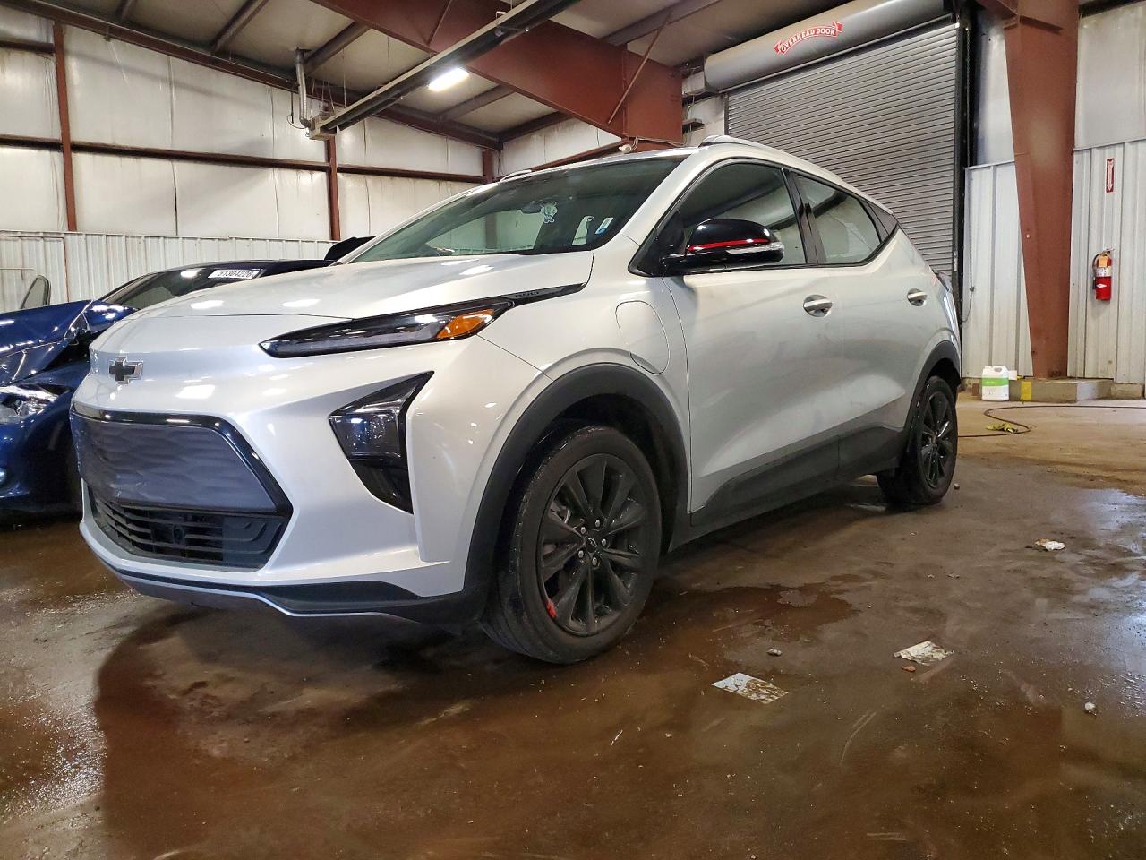 2023 Chevrolet Bolt EUV LT, VIN 1G1FY6S09P4198771 — Minor dents and scratches