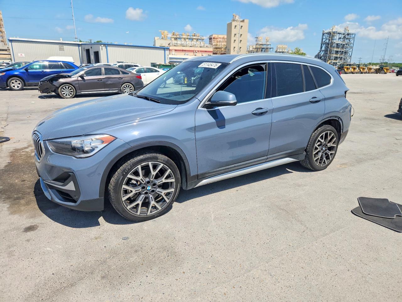 2022 BMW X1 sDrive28i, VIN WBXJG7C0XN5U59506 — Rear end