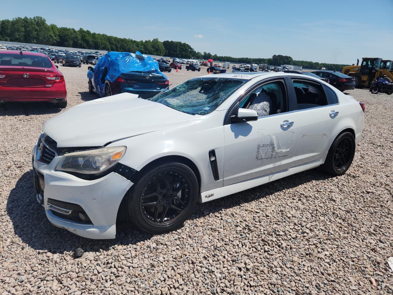 2015 Chevrolet SS, VIN 6G3F15RW0FL113761 — Front end