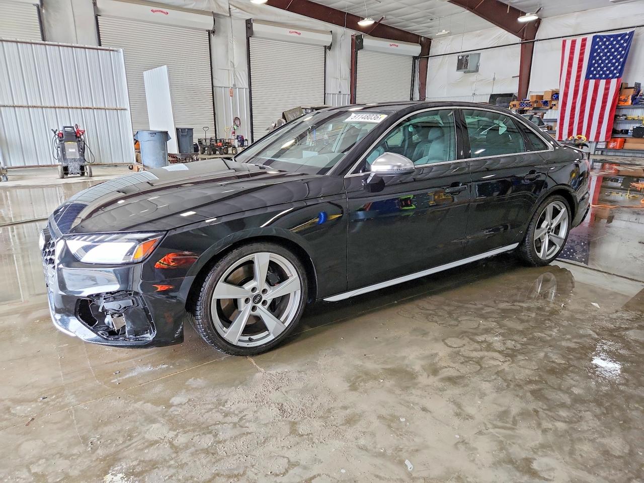 2022 Audi S4 Premium Plus, VIN WAUB4AF4XNA044907 — Front end