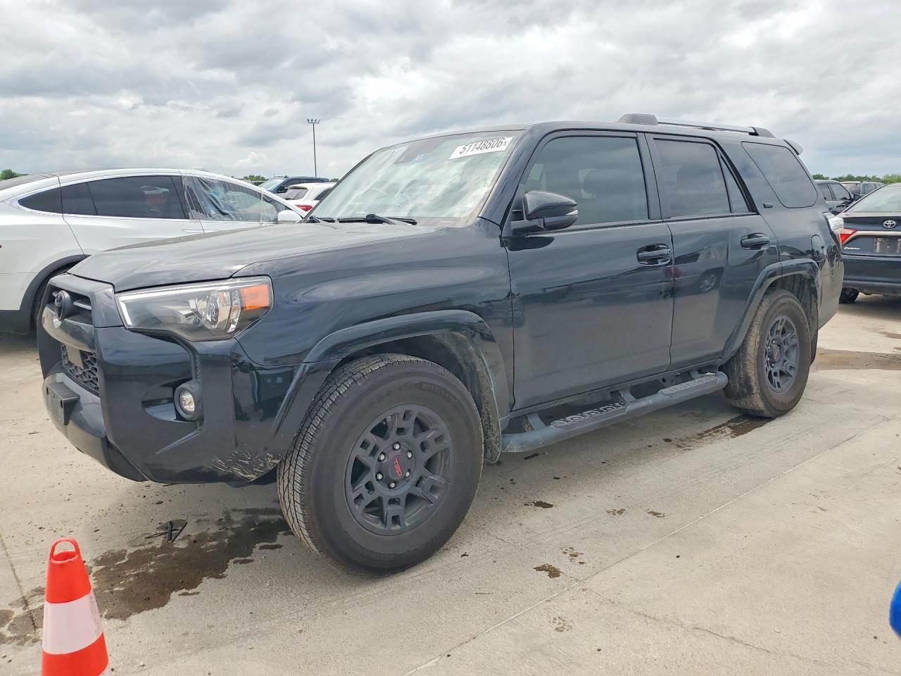 2021 Toyota 4Runner SR5 Premium, VIN JTEFU5JR8M5250518 — Undercarriage
