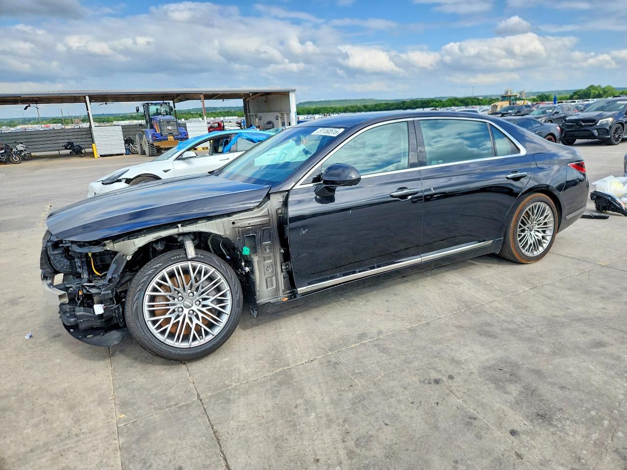 2021 Genesis G90 Premium, VIN KMTF34PA1MU090234 — Front end