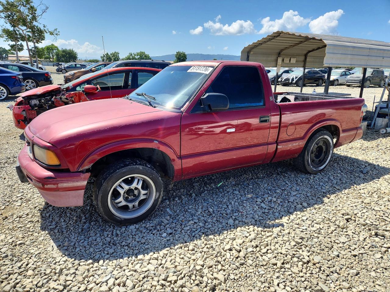1995 GMC Sonoma, VIN 1GTCS1442S8533336 — Перед