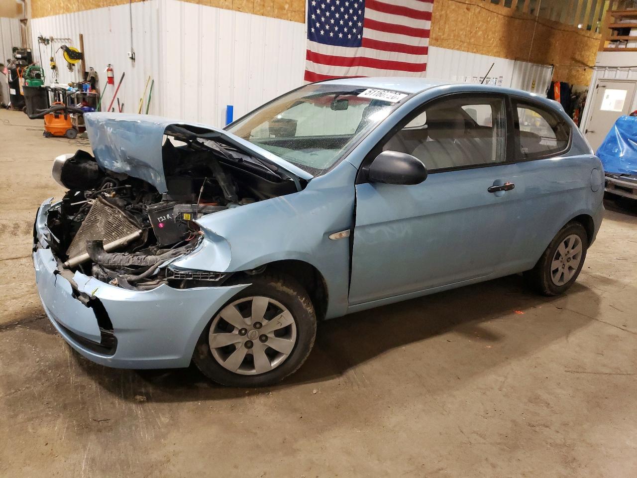 2009 Hyundai Accent Auto GS, VIN KMHCM36C59U130314 — Front end