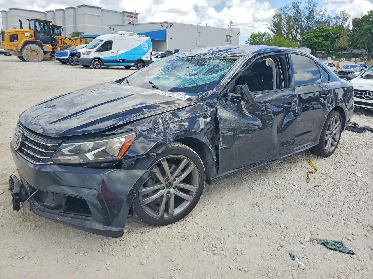 2018 Volkswagen Passat S, VIN 1VWAA7A30JC026632 — Auction photo 1 of 14