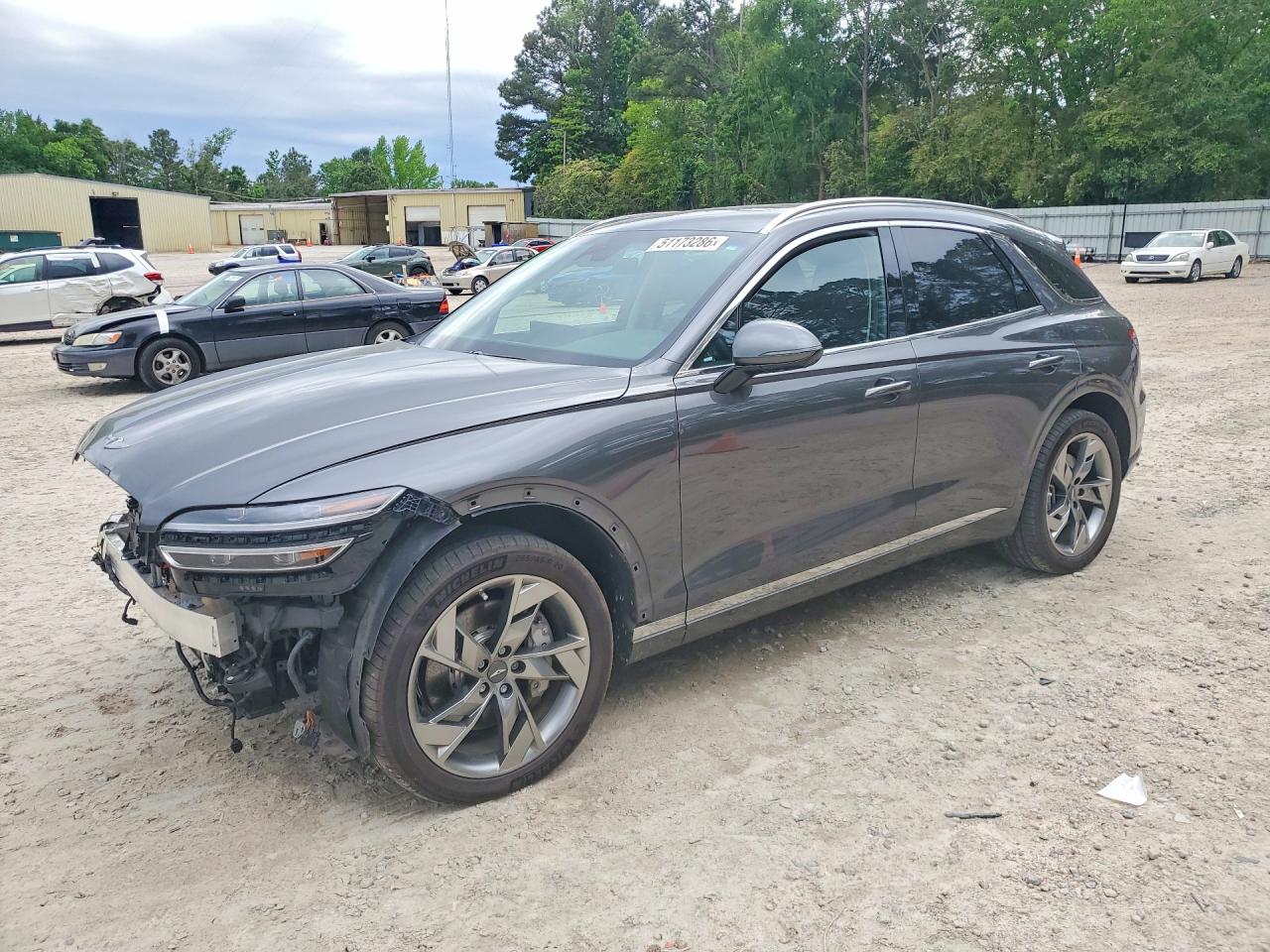 2024 Genesis GV70 Advanced, VIN 5NMMCET19RH002000 — Front end