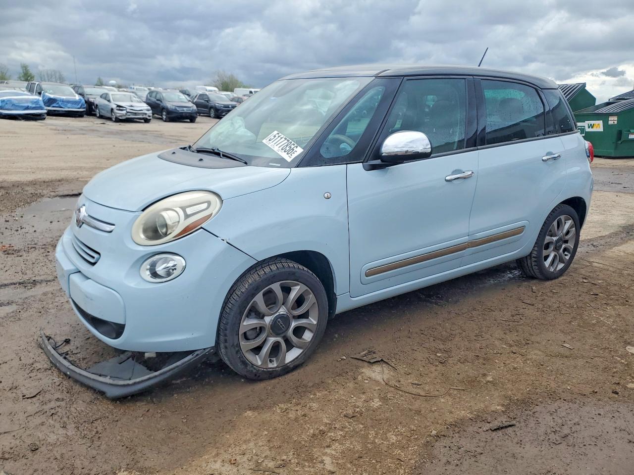 2014 FIAT 500L Lounge, VIN ZFBCFACHXEZ029627 — Front end