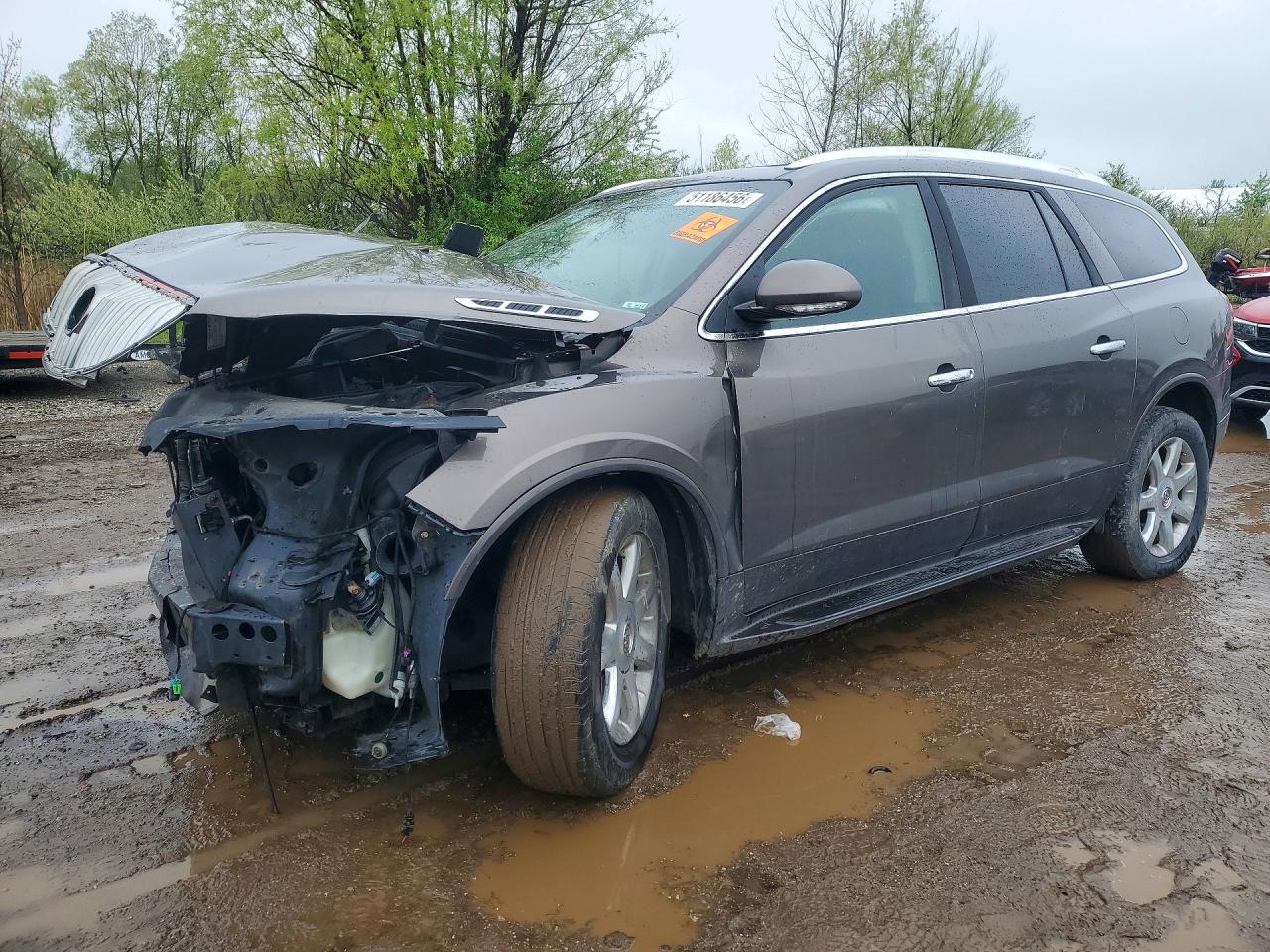 2008 Buick Enclave CXL, VIN 5GAEV23758J141231 — Front end