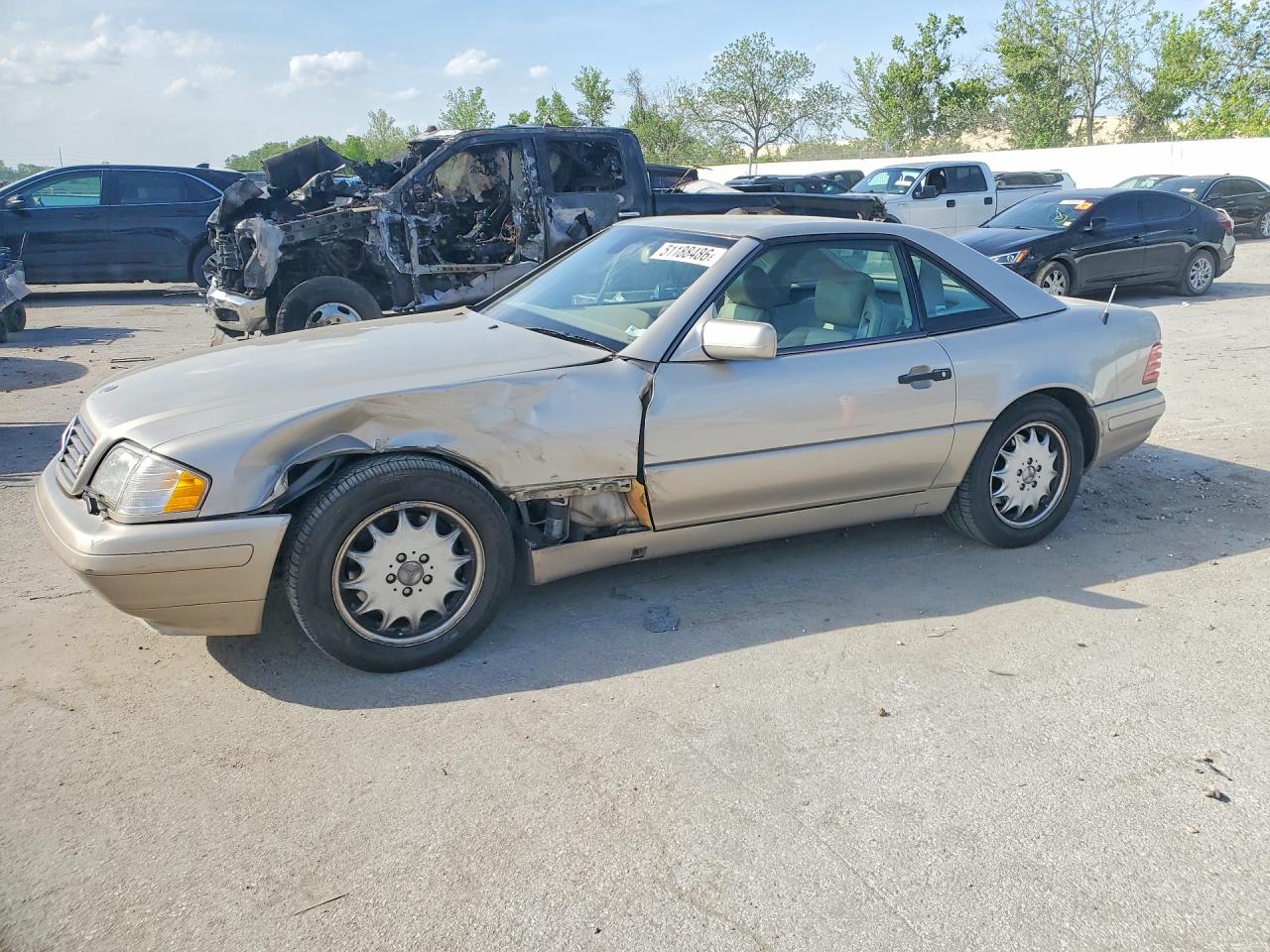 1998 Mercedes-Benz SL 500, VIN WDBFA67F3WF168529 — Side