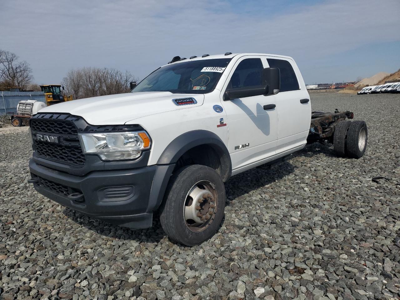2019 Ram 5500 Tradesman, VIN 3C7WRNFL5KG683782 — Normal wear