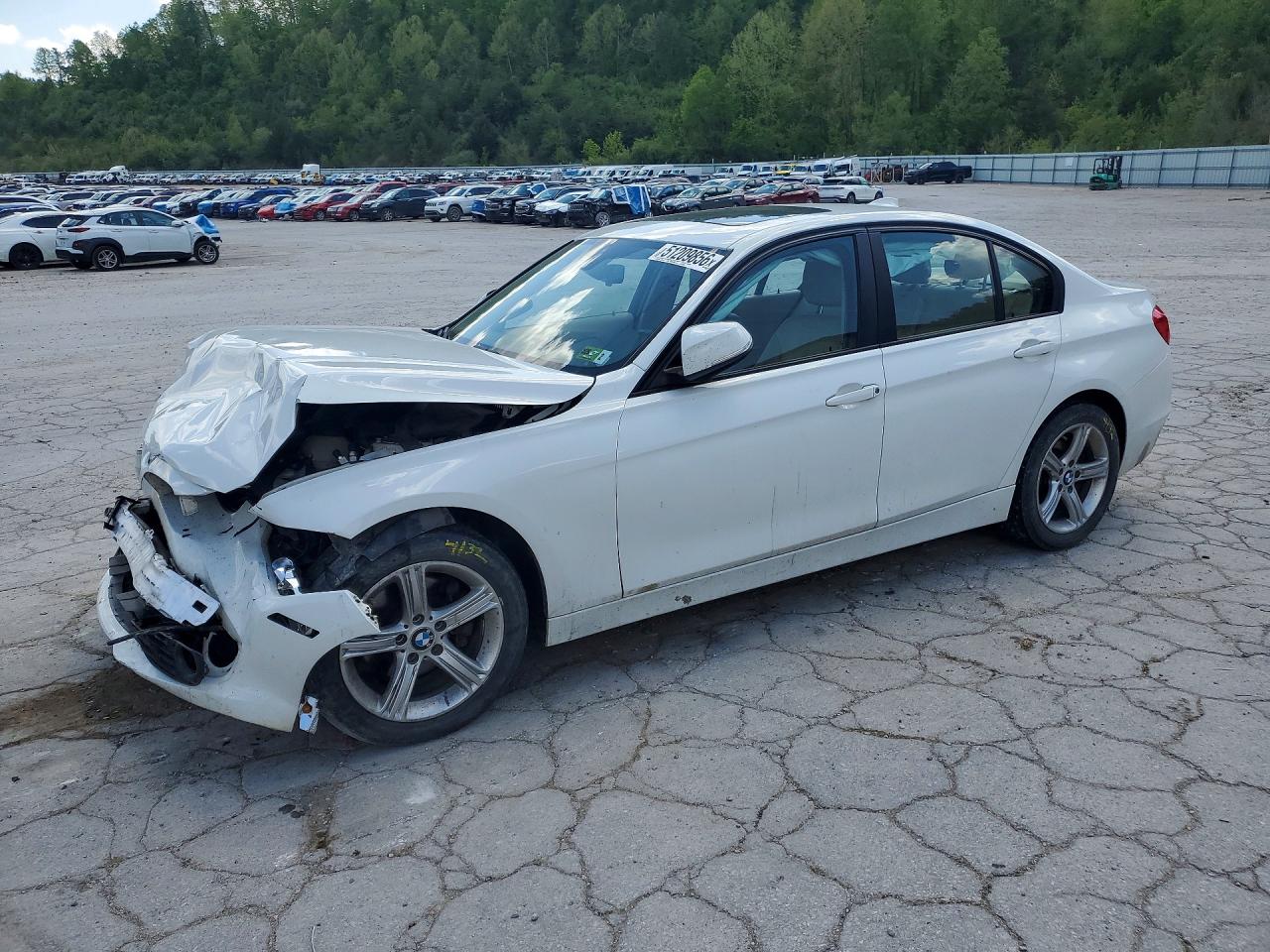 2015 BMW 3 Series 328i xDrive, VIN WBA3B3G52FNR89034 — Front end