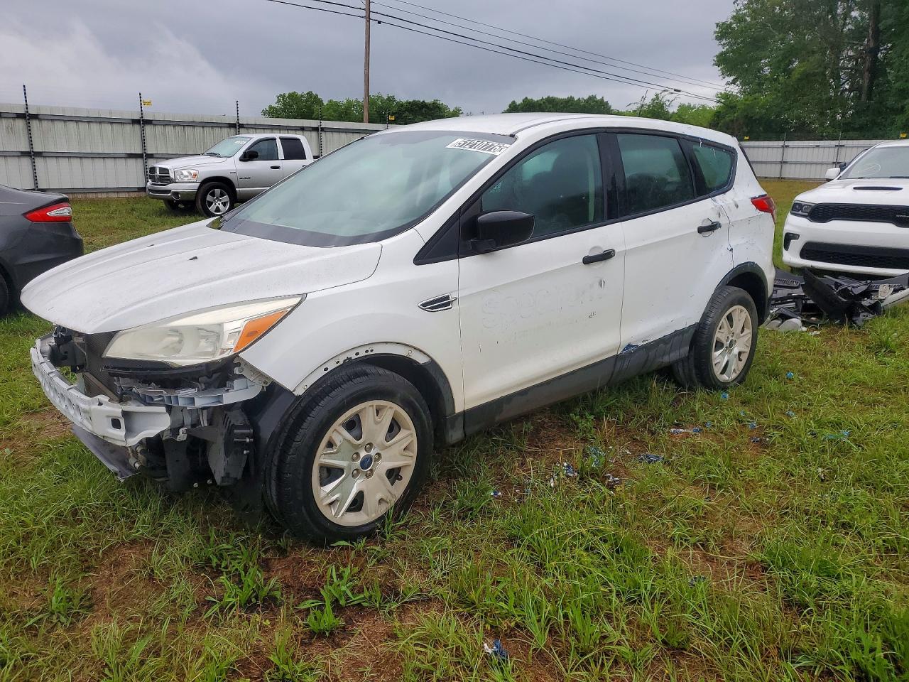 2014 Ford Escape S, VIN 1FMCU0F78EUB48592 — Auction photo