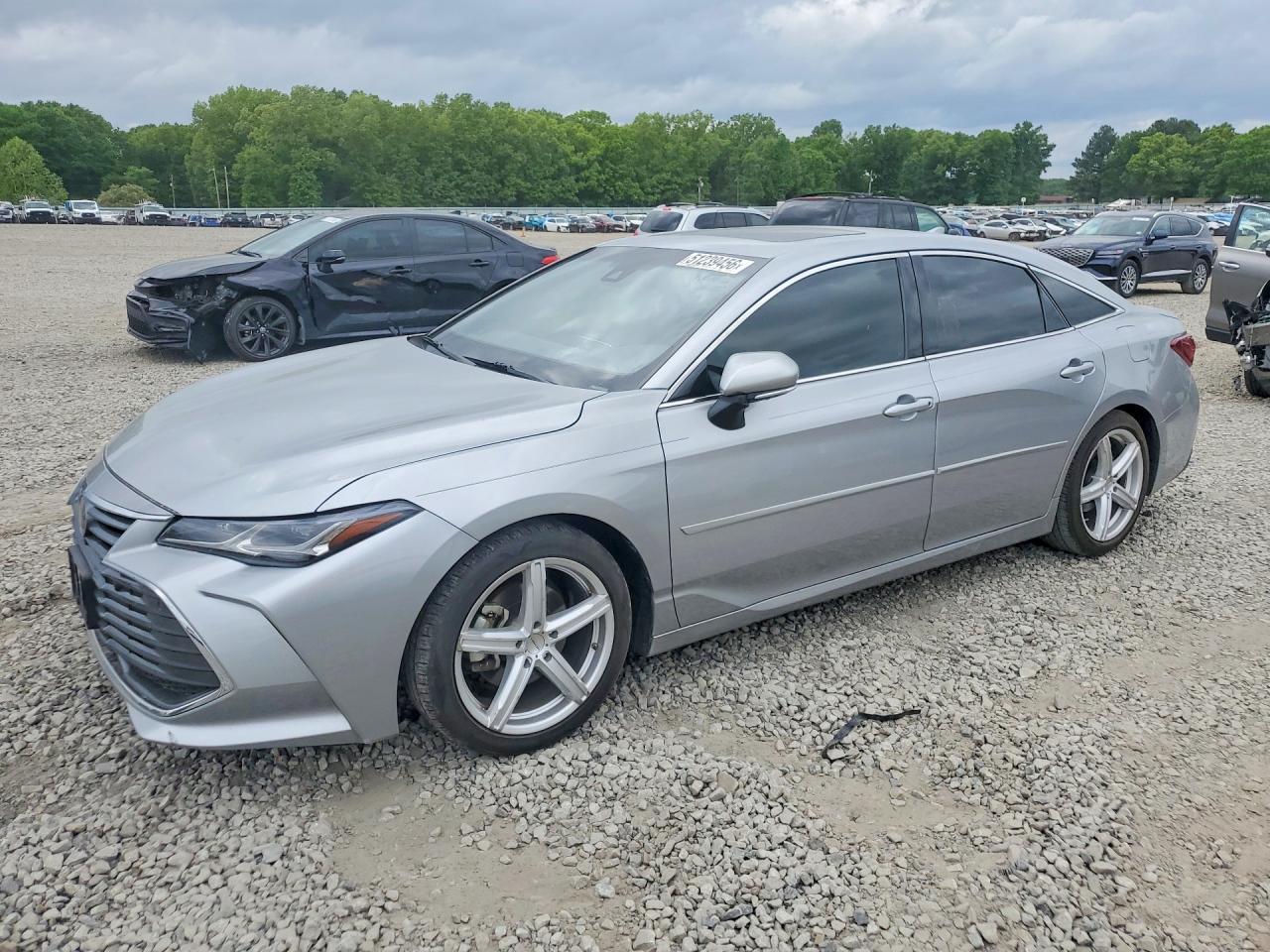 2019 Toyota Avalon Touring, VIN 4T1BZ1FB1KU019600 — Burn