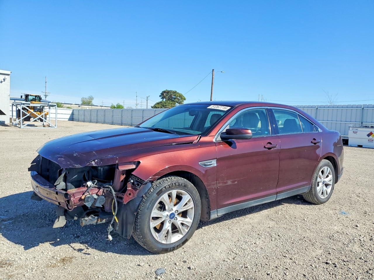 2012 Ford Taurus SEL, VIN 1FAHP2EW7CG128468 — Front end