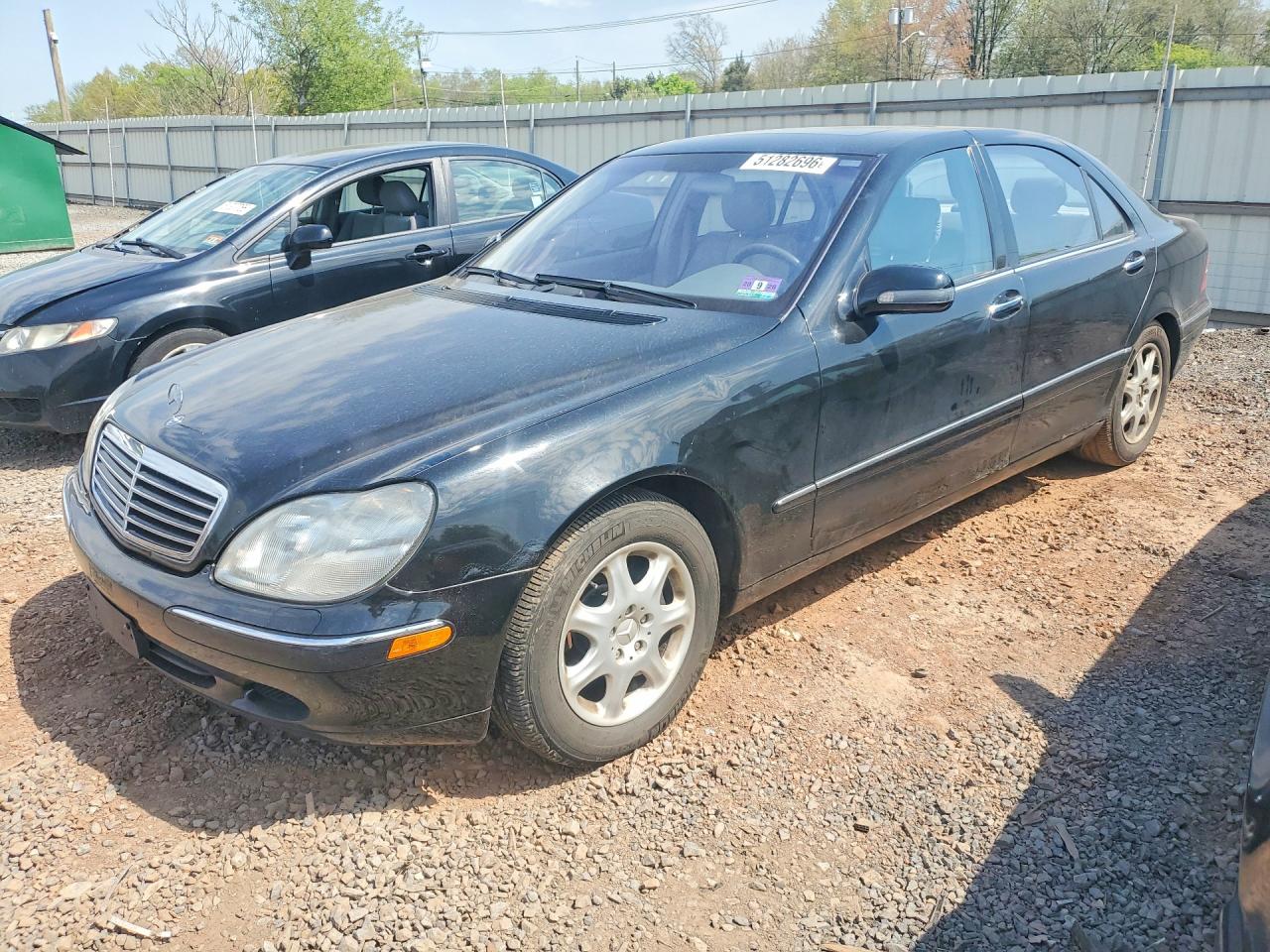 2001 Mercedes-Benz S 320/430/500, VIN WDBNG75J31A159939 — Side