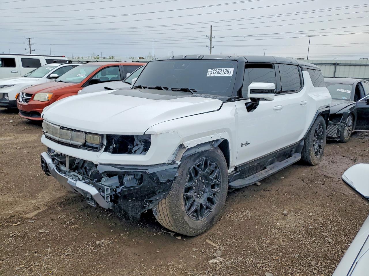 2025 GMC Hummer EV 2X, VIN 1GKB0NDE5SU102096 — Front end