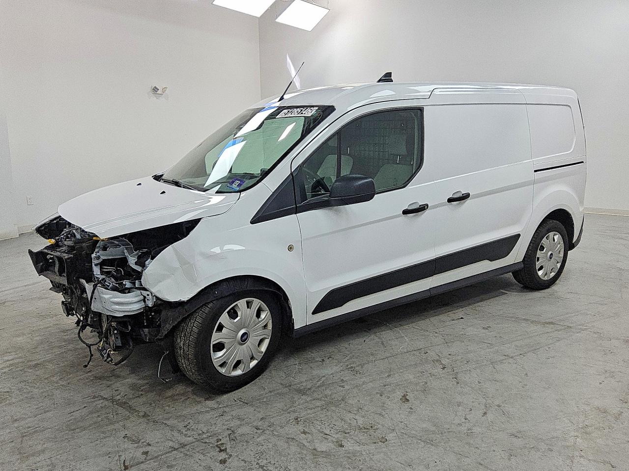 2023 Ford Transit Connect XLT, VIN NM0LS7T25P1560577 — Front end