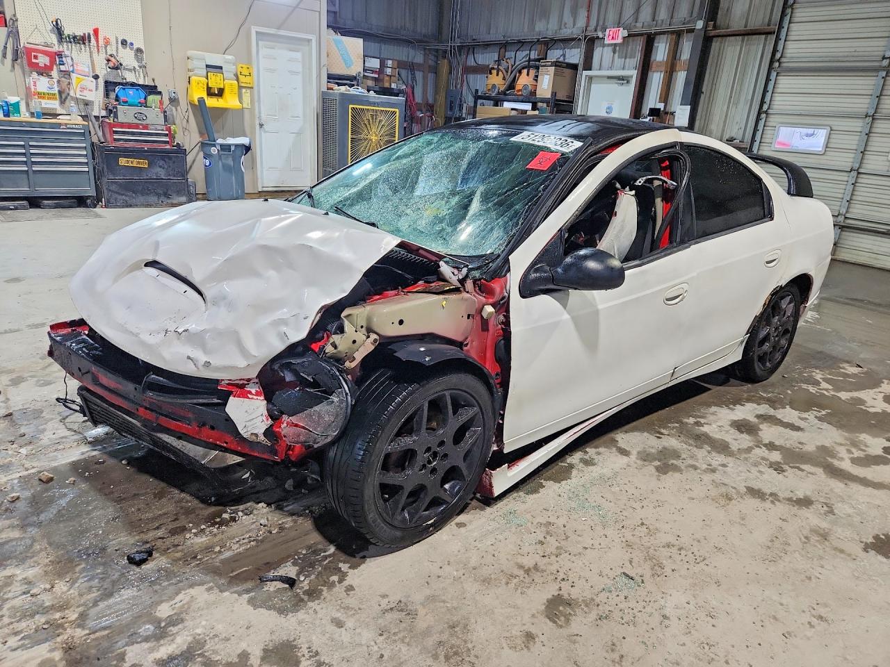 2003 Dodge Neon SRT-4, VIN 1B3ES66S33D247619 — Перед