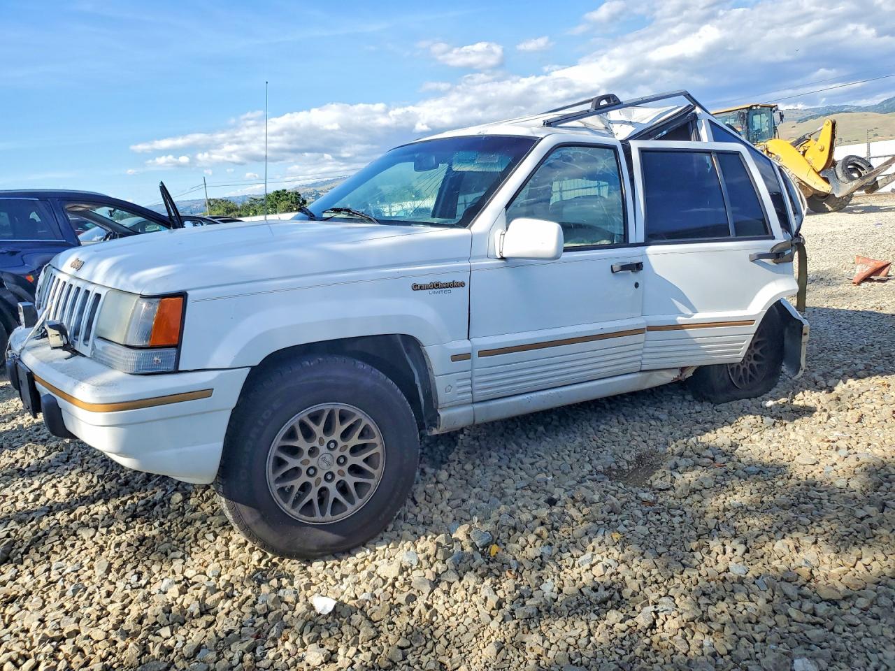 1995 Jeep Grand Cherokee Limited, VIN 1J4GZ78Y1SC640138 — Rear end