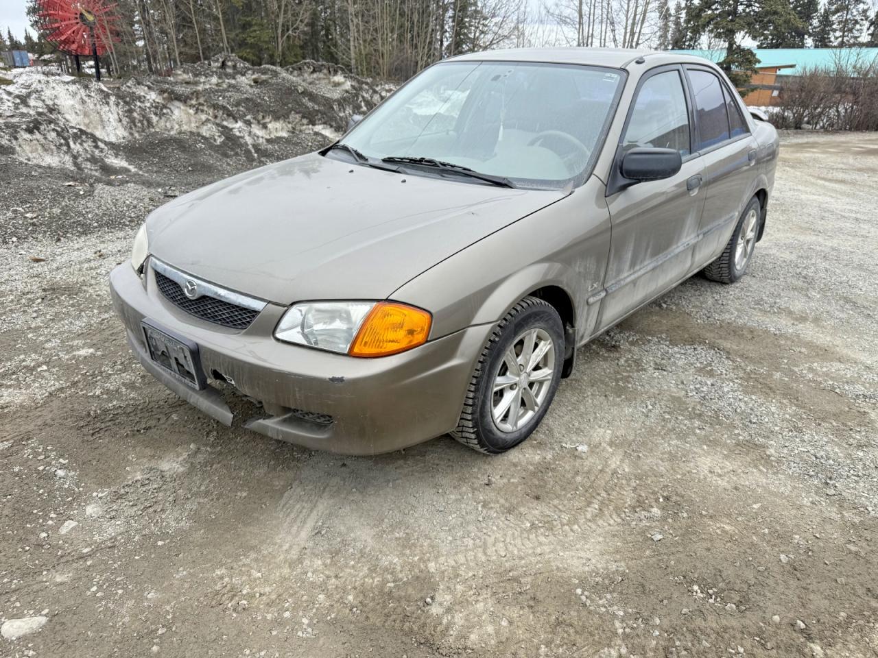 1999 Mazda Protege ES, VIN JM1BJ2217X0169403 — Перед