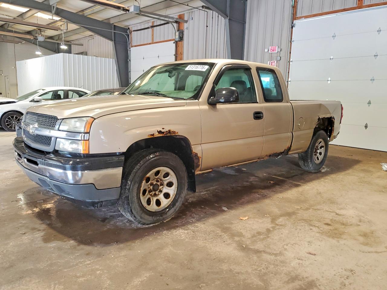 2005 Chevrolet Silverado 1500 Z71, VIN 2GCEK19B351371238 — Rear end