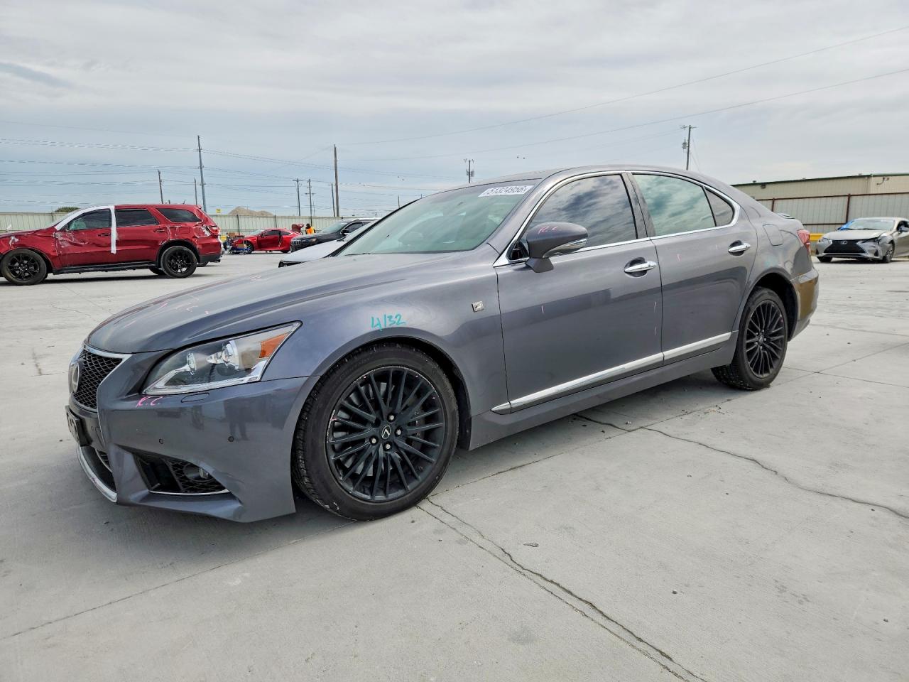 2015 Lexus LS 460, VIN JTHBL5EF5F5133759 — Undercarriage