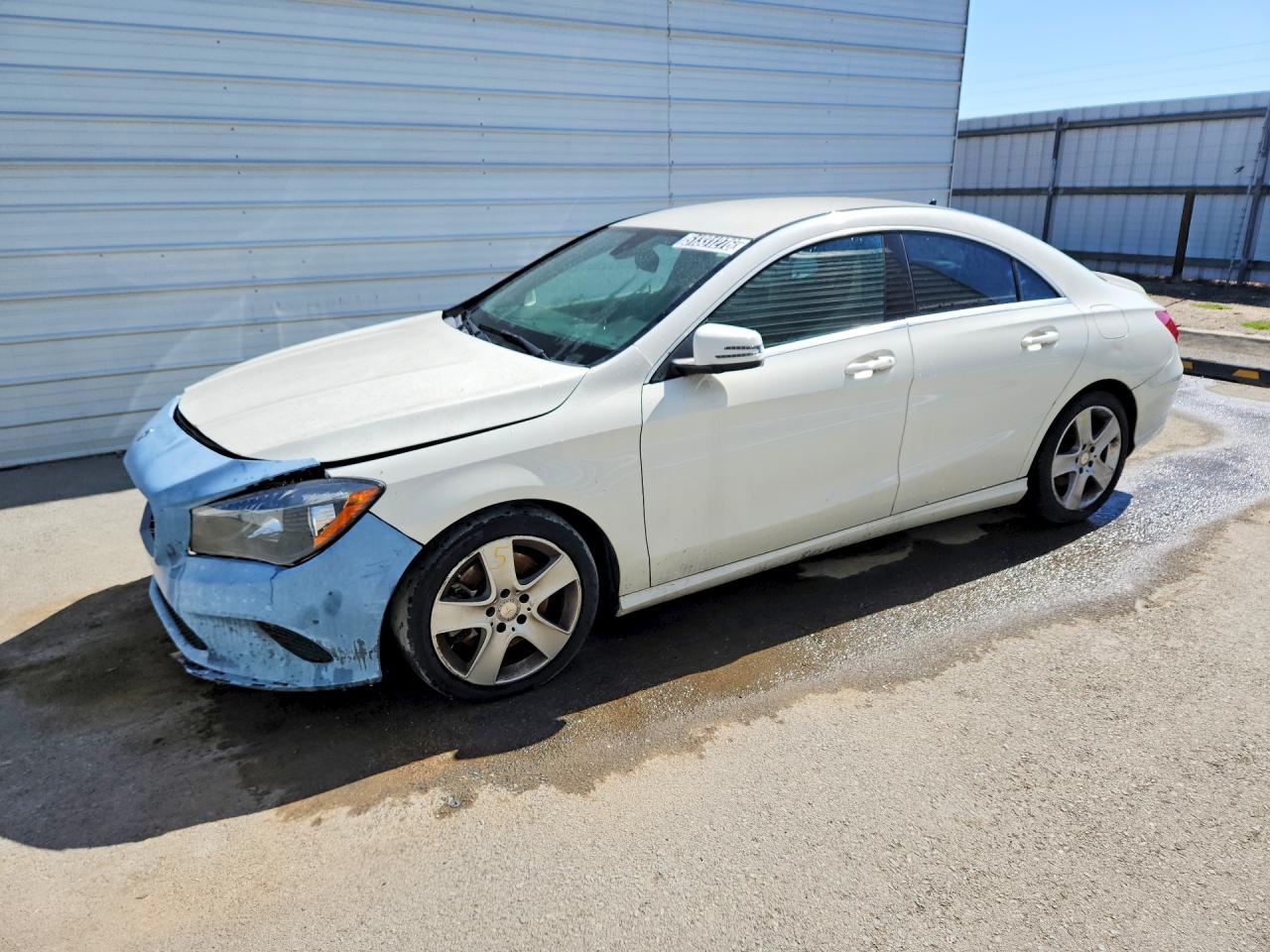2017 Mercedes-Benz CLA 250, VIN WDDSJ4EB8HN402831 — Фото с аукциона