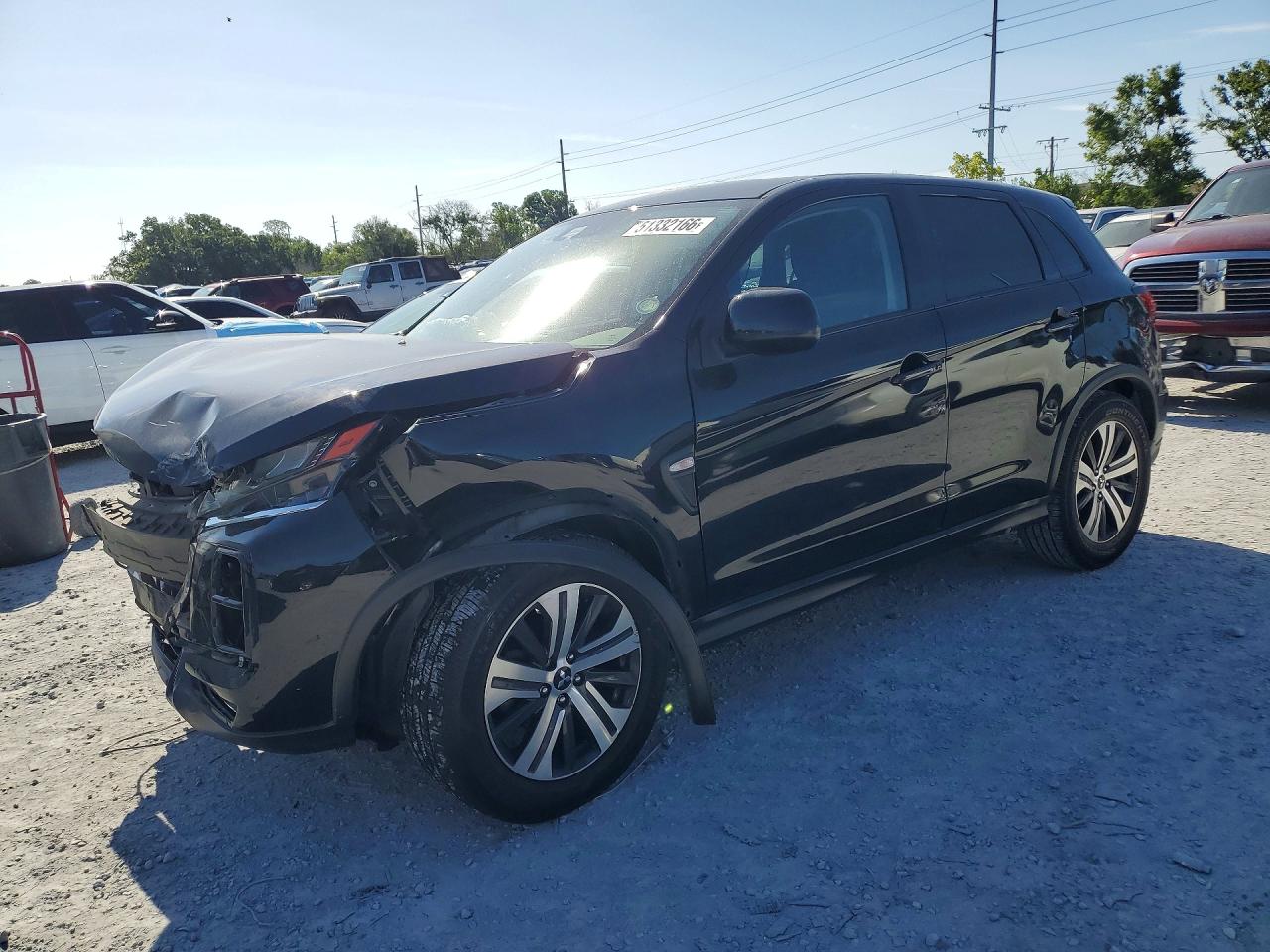2021 Mitsubishi Outlander ES, VIN JA4APUAU9MU033452 — Front end