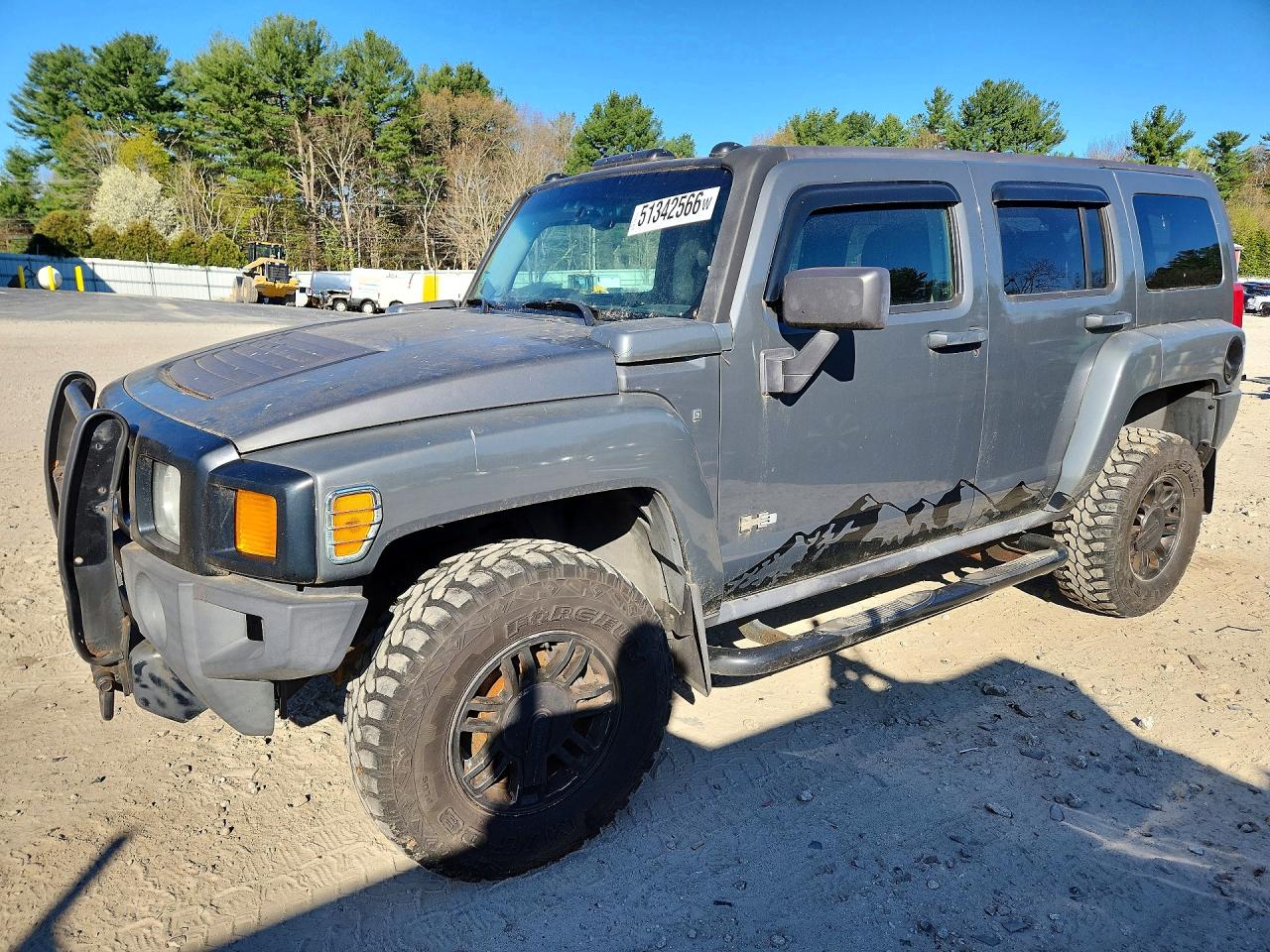2008 Hummer H3 Luxury, VIN 5GTEN13E388106162 — Undercarriage