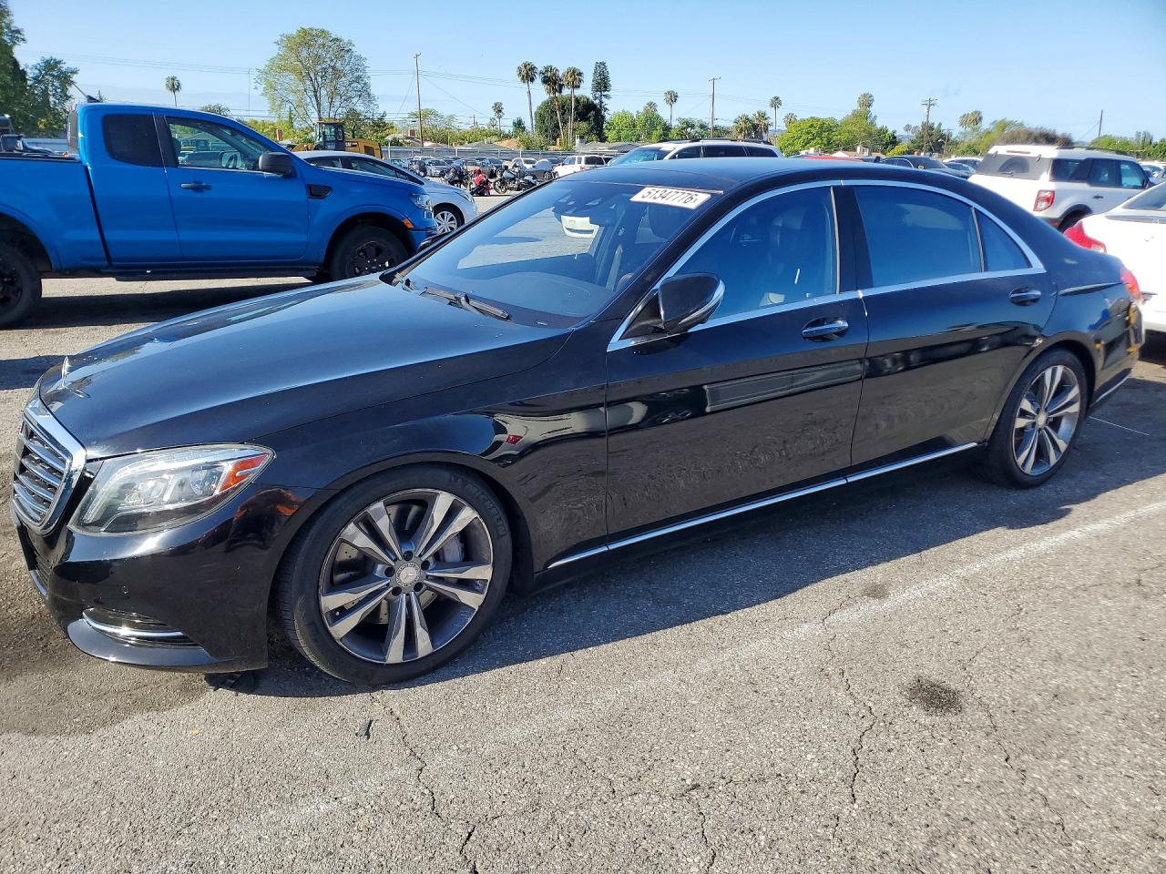 2015 Mercedes-Benz S 550, VIN WDDUG8CB3FA202896 — Minor dents and scratches