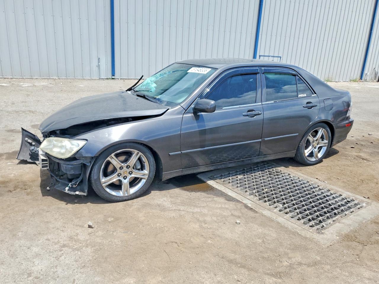 2005 Lexus IS 300, VIN JTHBD192950094702 — Front end
