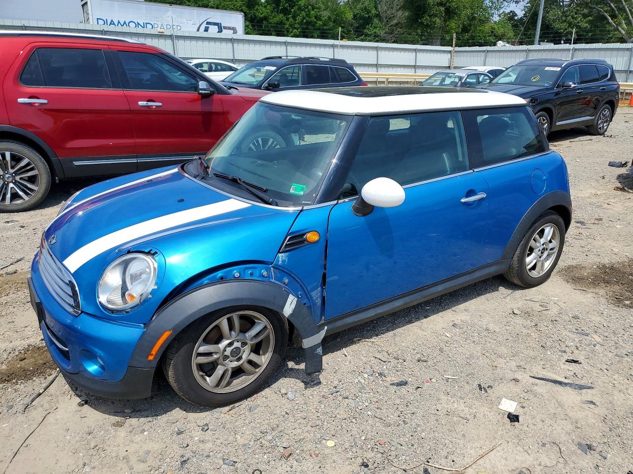 2012 MINI Hardtop, VIN WMWSU3C52CT257893 — Front end