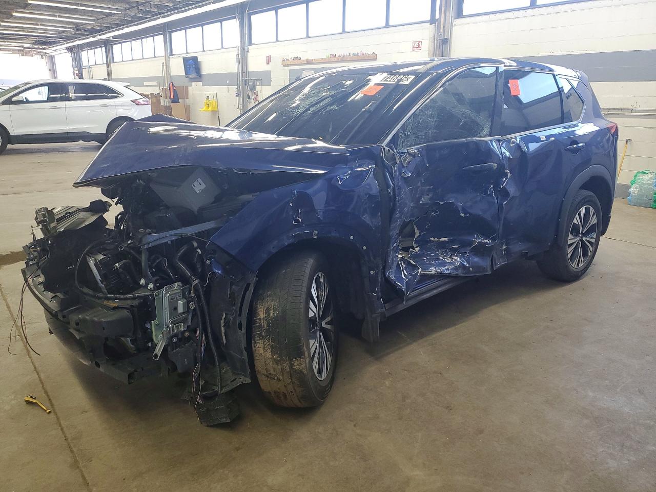 2021 Nissan Rogue SV, VIN 5N1AT3BB1MC712853 — Frame damage