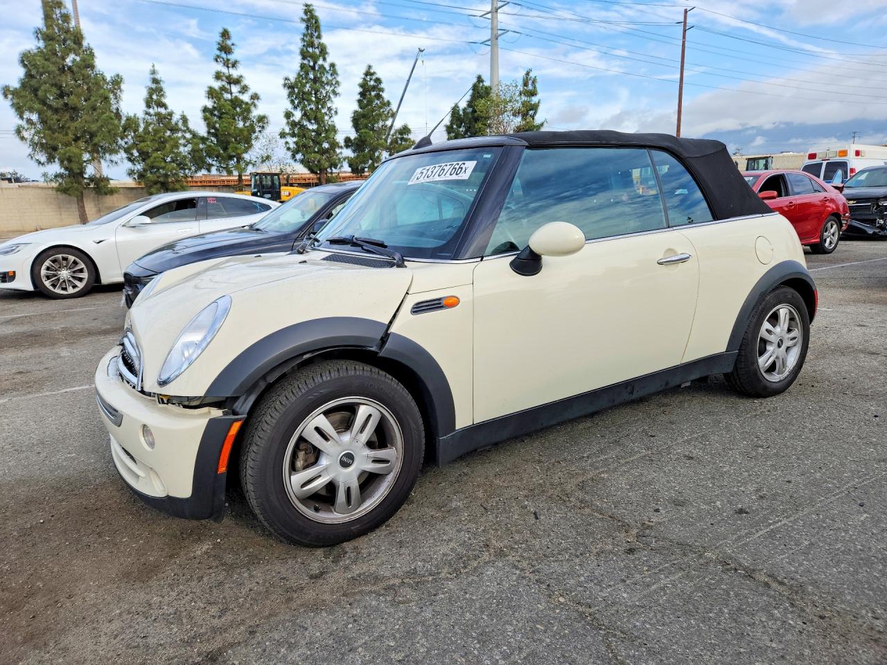 2007 MINI Convertible, VIN WMWRF33547TG16971 — Перед