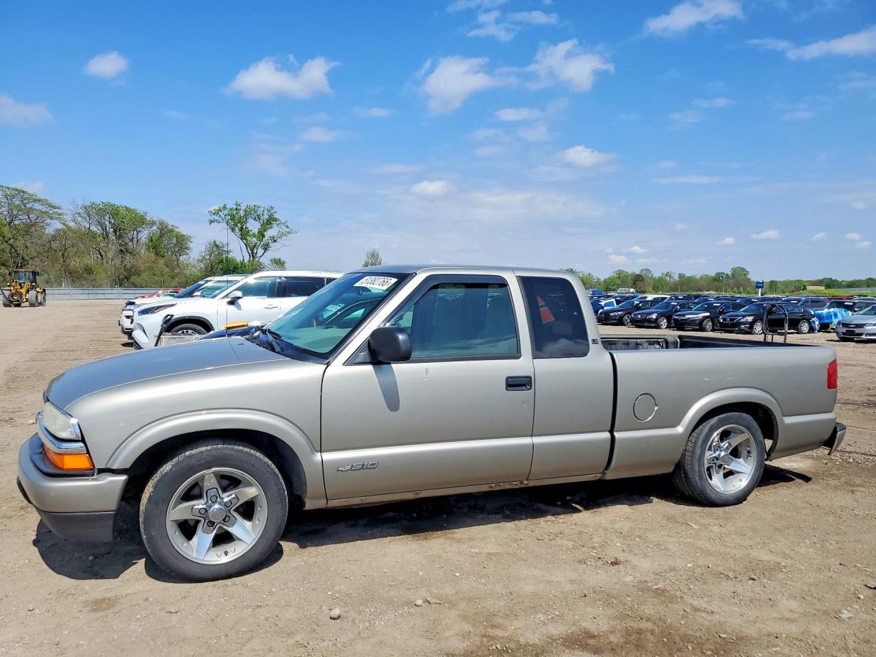 2002 Chevrolet S-10 LS, VIN 1GCCS19W728264065 — Hail