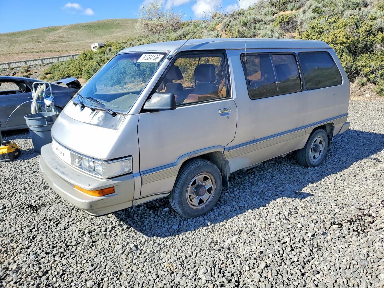 1987 Toyota Van Wagon, VIN JT3YR36W1H0002975 — Mechanical
