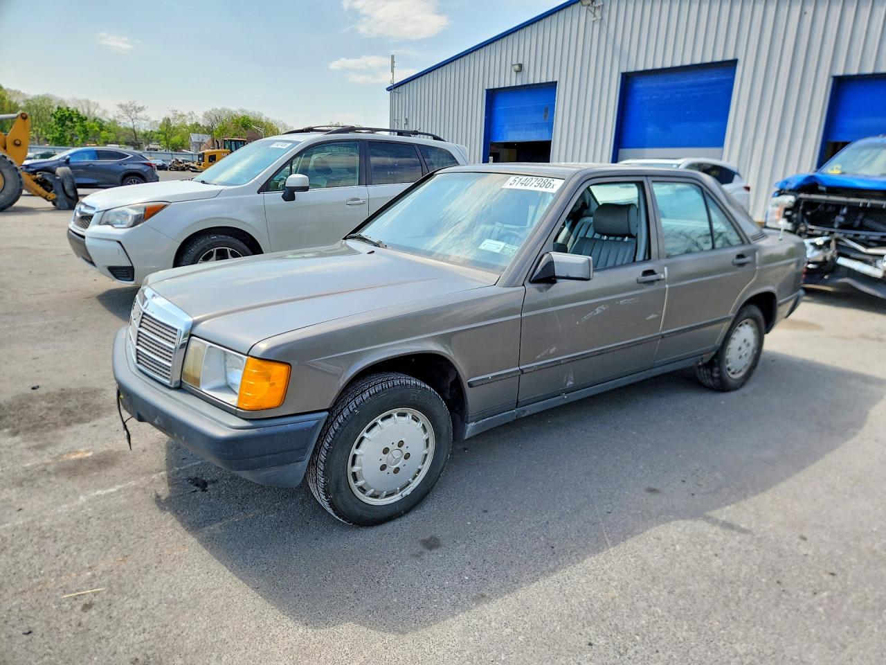 1985 Mercedes-Benz 190, VIN WDBDA24C7FF065298 — Minor dents and scratches