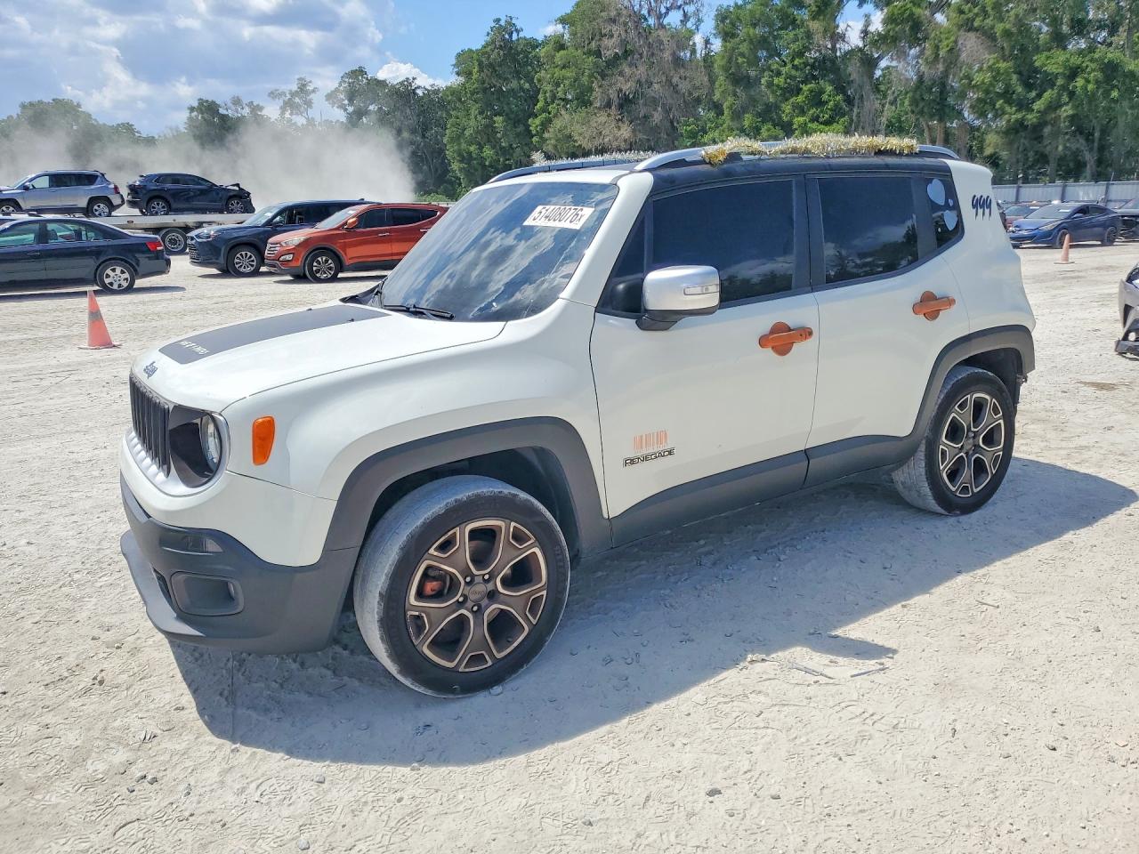 2016 Jeep Renegade Limited, VIN ZACCJBDT4GPC67866 — Rear end