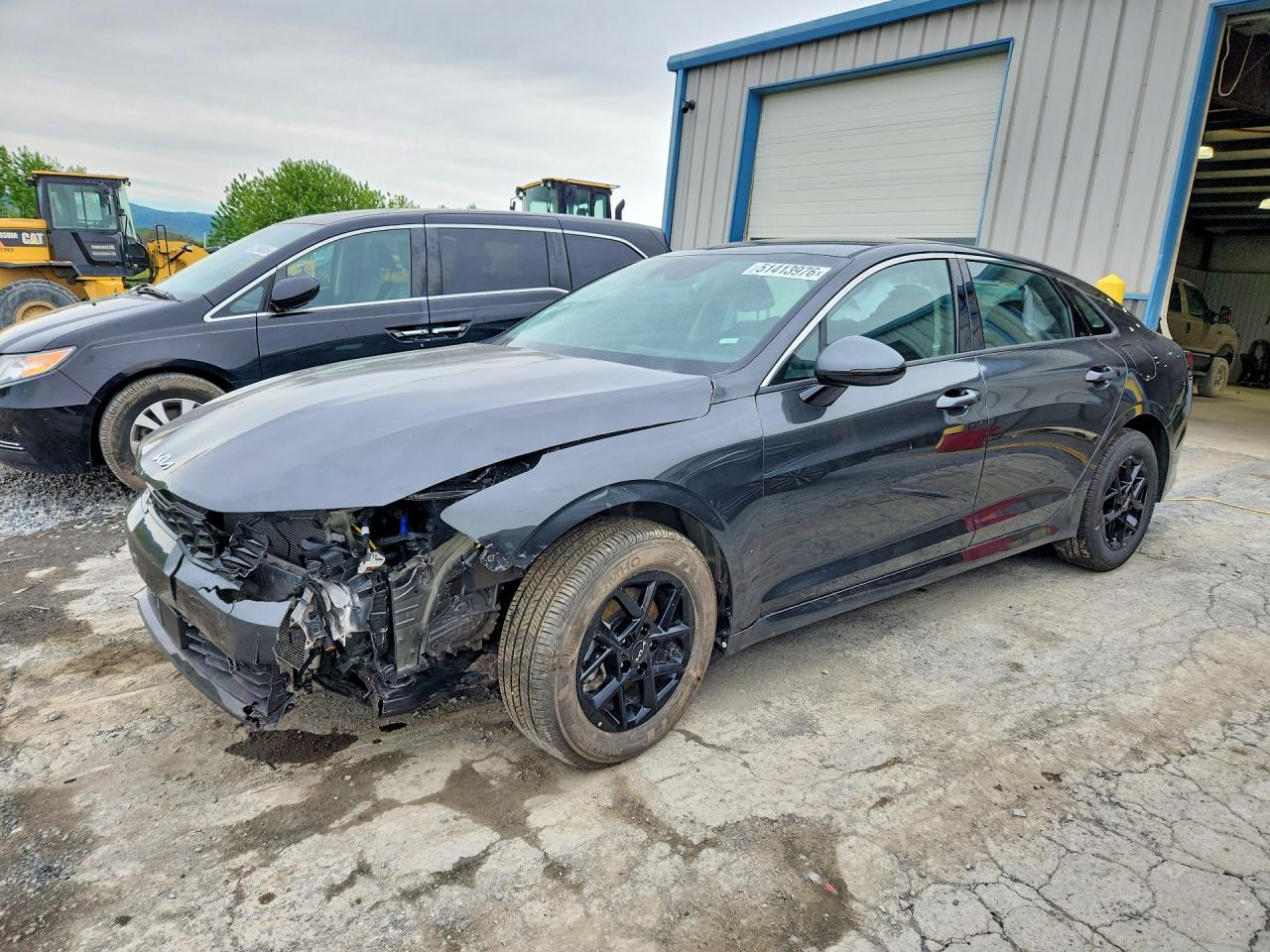 2026 Kia K5 LXS, VIN KNAG24J79T5451251 — Частичный ремонт