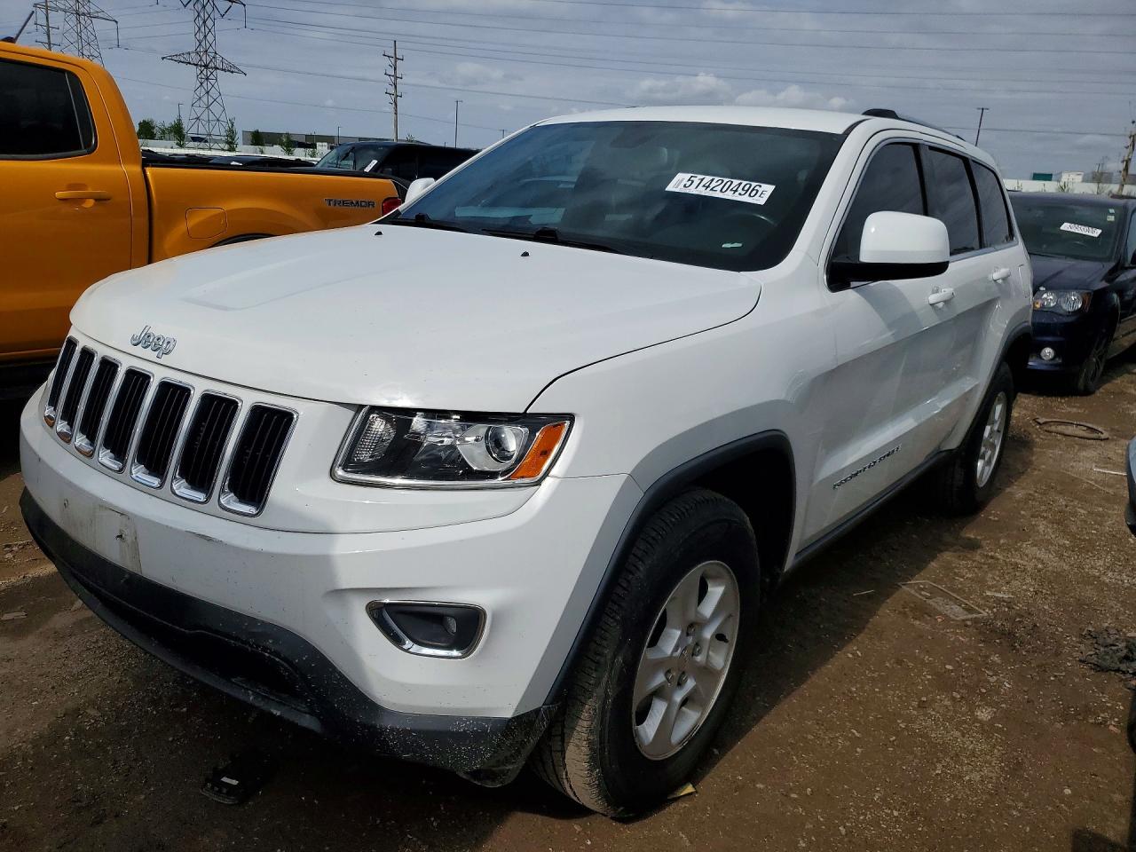 2015 Jeep Grand Cherokee Altitude, VIN 1C4RJFAG5FC950333 — Перед