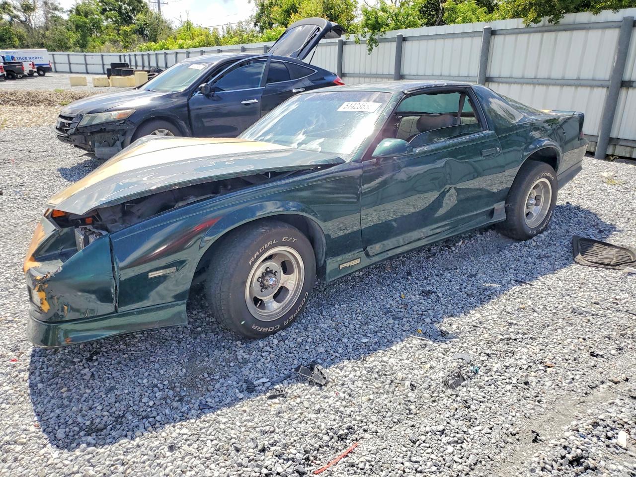 1992 Chevrolet Camaro RS, VIN 1G1FP23E7NL158651 — Front end