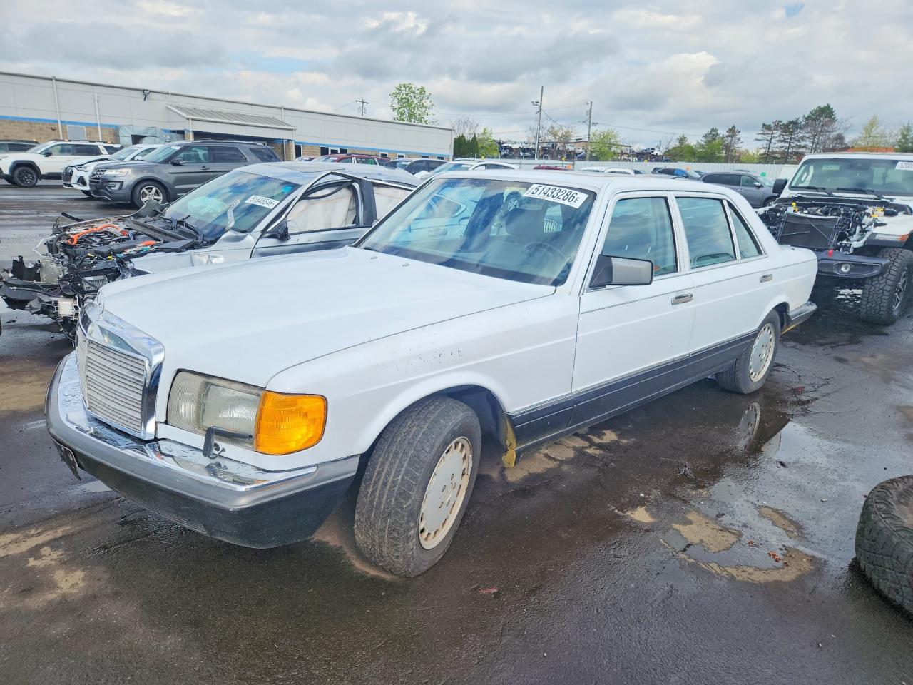 1990 Mercedes-Benz 350, VIN WDBCB35E7LA557742 — Mechanical