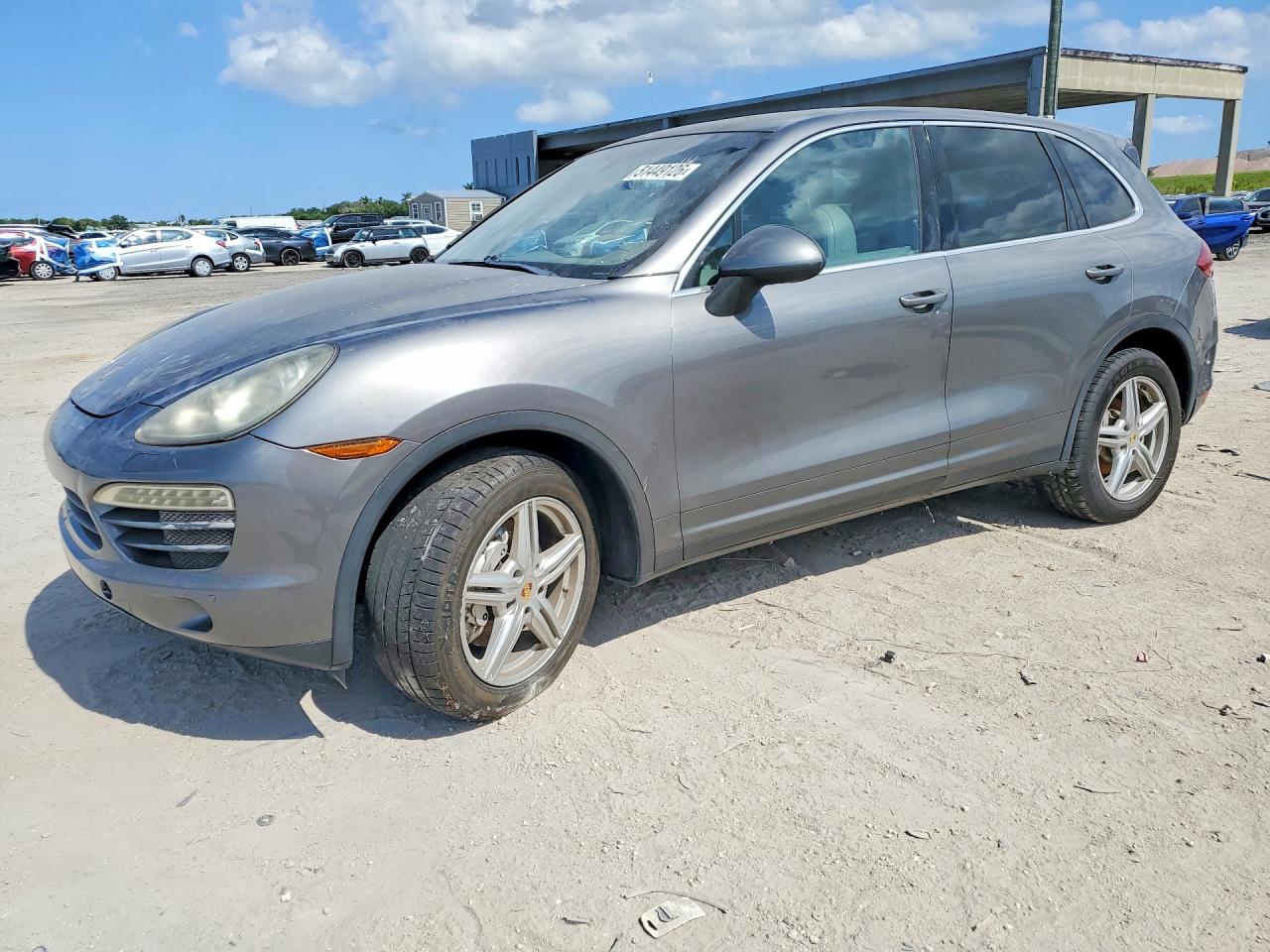2011 Porsche Cayenne S, VIN WP1AB2A20BLA42999 — Фото с аукциона 1 of 13