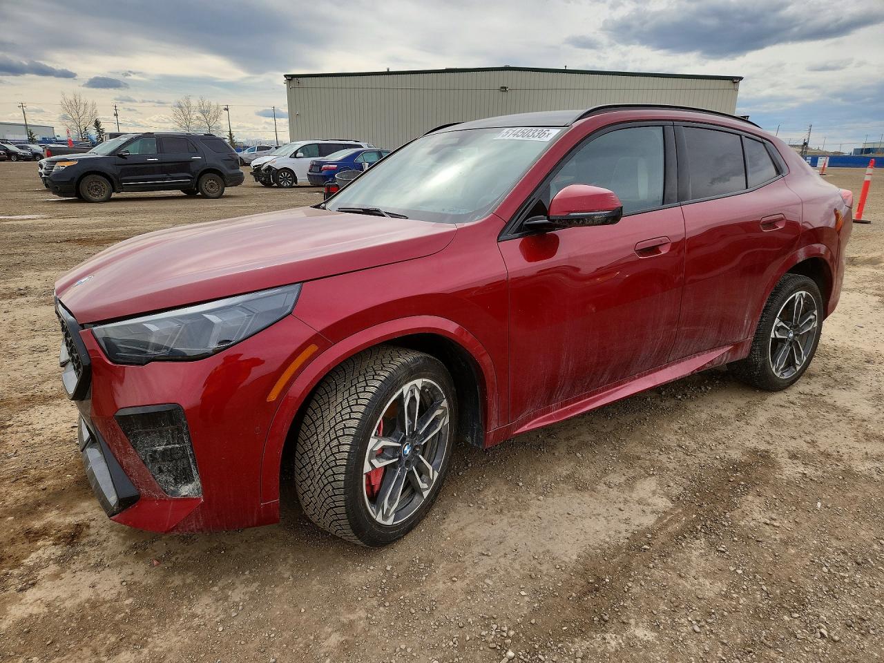 2025 BMW X2 xDrive28i, VIN WBX63GM02S5223427 — Перед