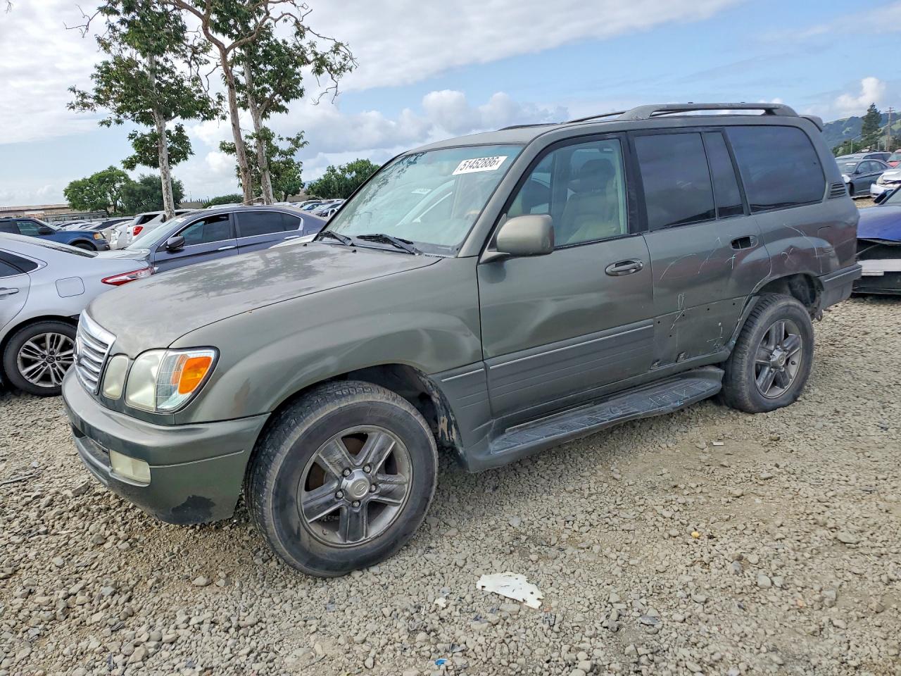 2006 Lexus LX 470, VIN JTJHT00W164015619 — Бок