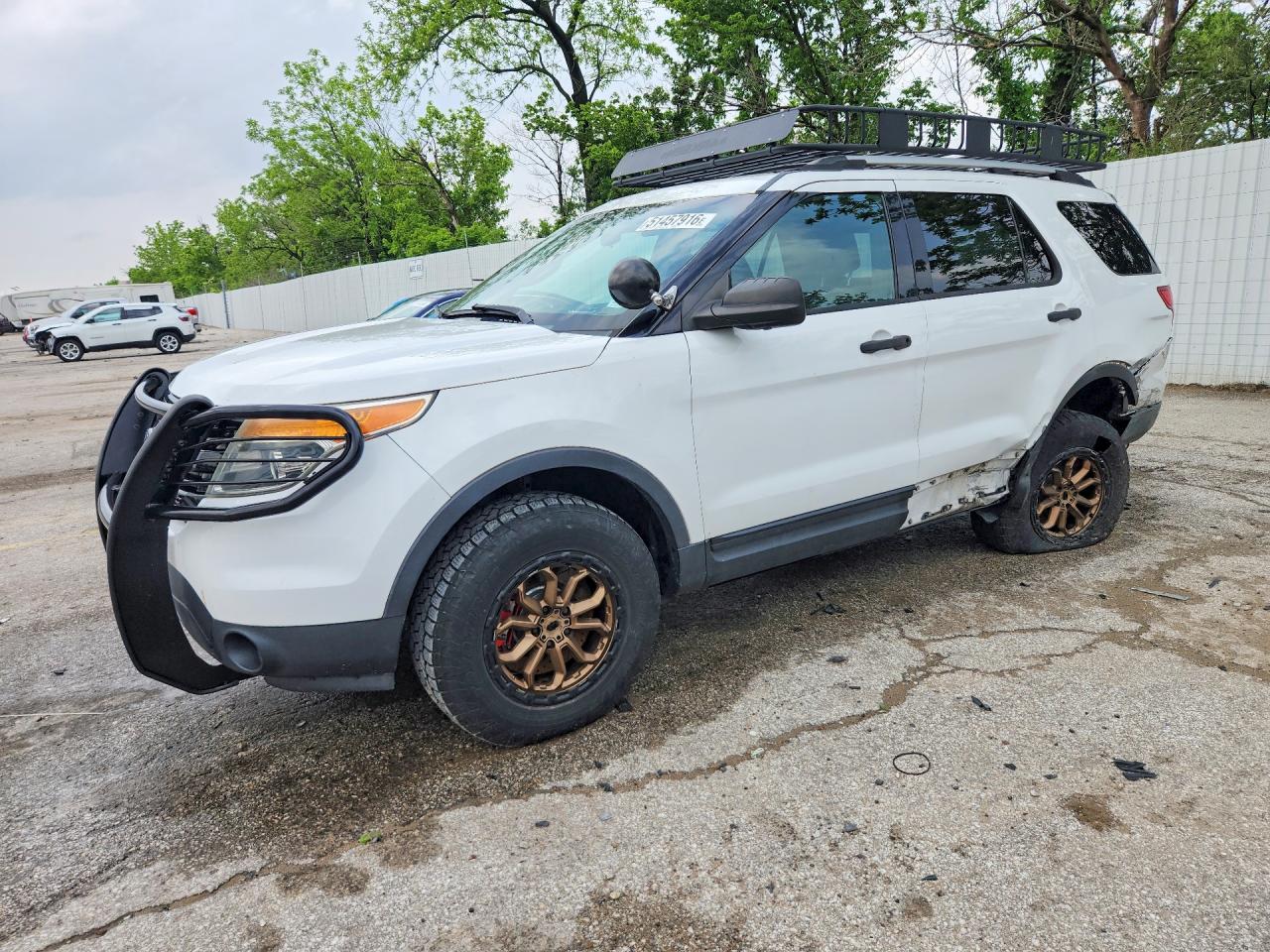 2013 Ford Police Interceptor Utility, VIN 1FM5K8AR2DGC16145 — Side