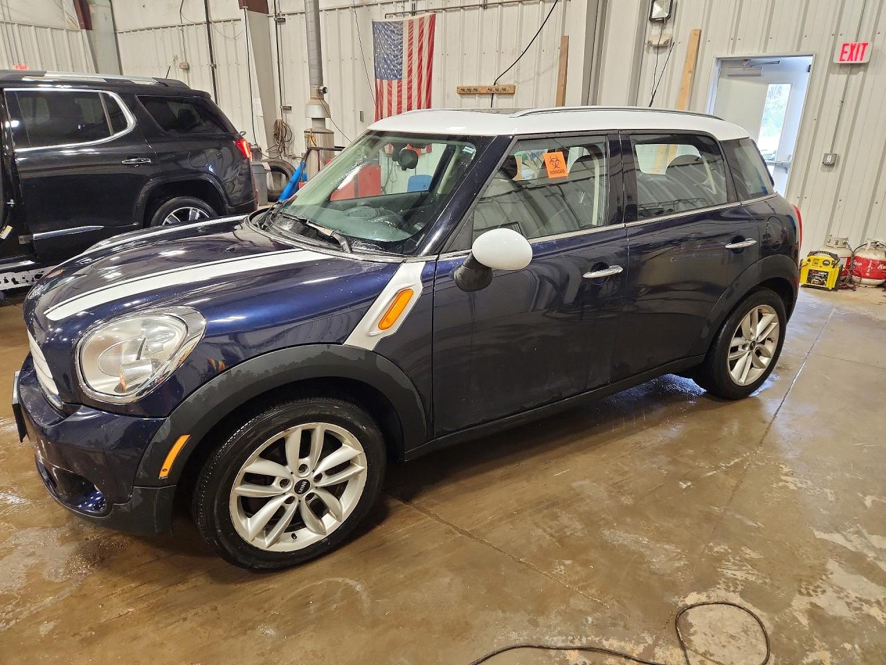 2011 MINI Countryman, VIN WMWZB3C57BWM01245 — Water / flood