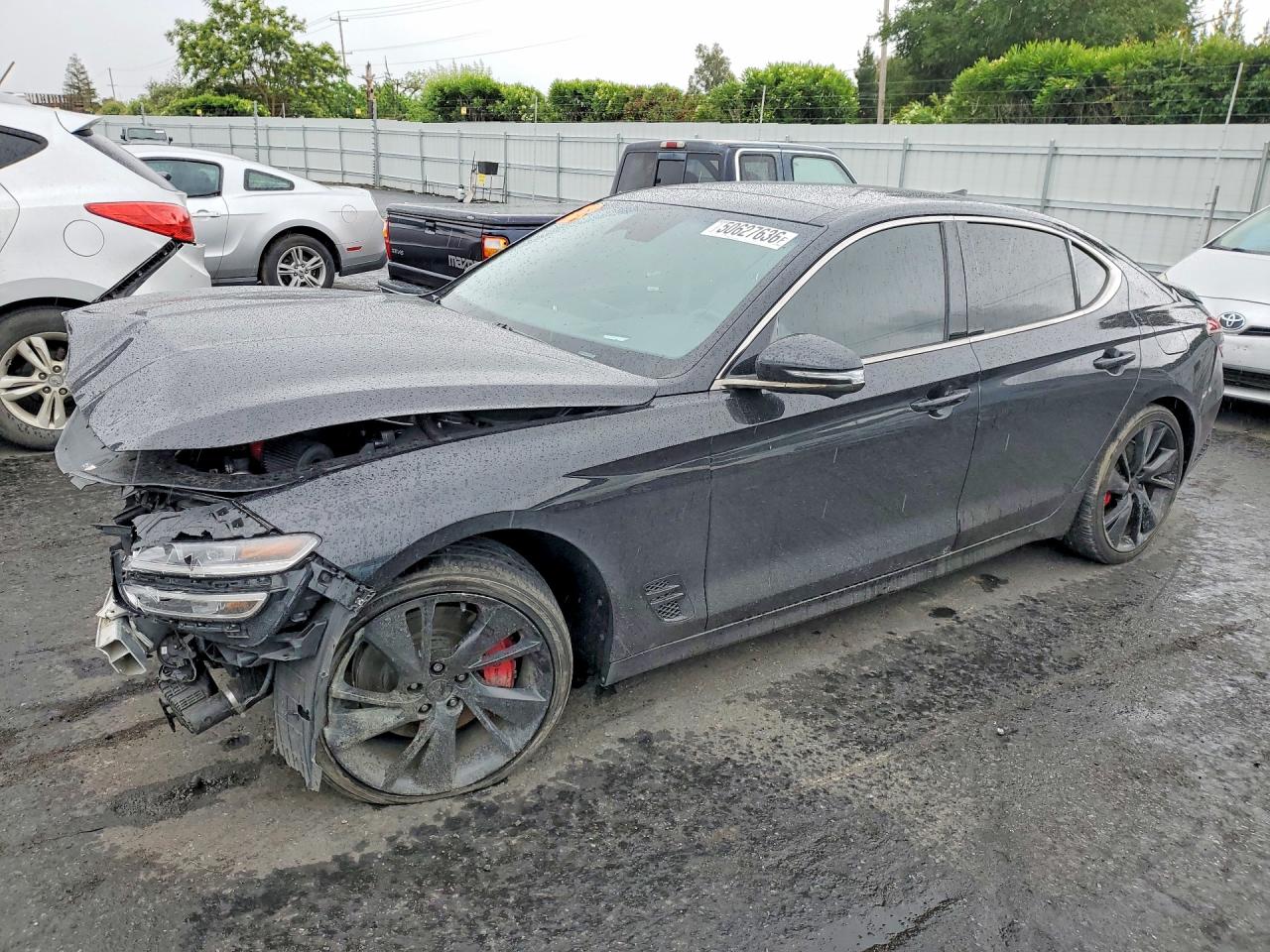 2022 Genesis G70 3.3T, VIN KMTG54TE9NU097828 — Front end